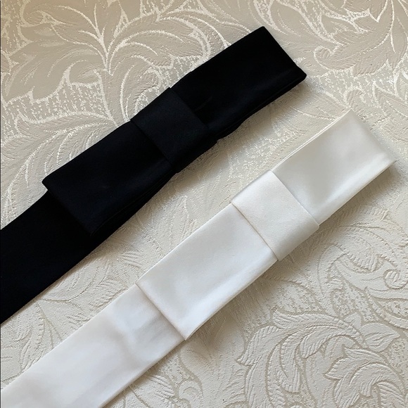 Classy dress with to bow belts - Picture 4 of 4